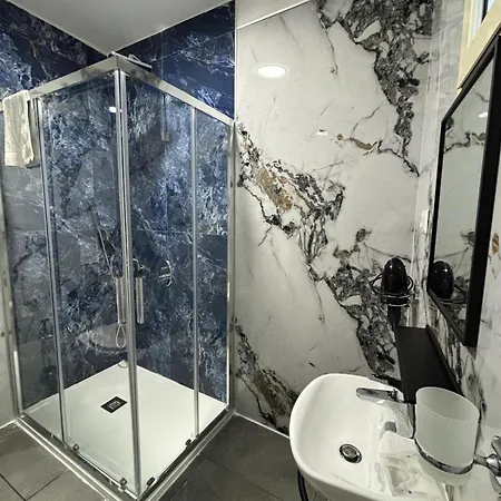 Frühstückspension Fortyfive Neapel